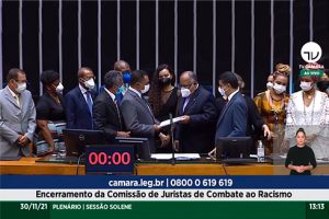 Leia mais sobre o artigo Presidida pelo ministro Benedito Gonçalves, comissão de combate ao racismo entrega relatório final