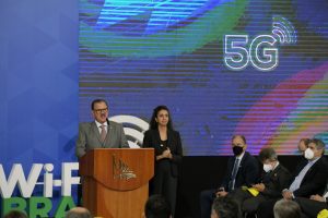 Leia mais sobre o artigo Na assinatura dos atos de autorização do 5G, Humberto Martins diz que tecnologia vai revolucionar a Justiça