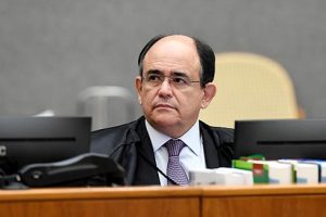 Leia mais sobre o artigo Provedor deve remover conteúdo ofensivo a menor na internet, mesmo sem ordem judicial