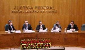 Leia mais sobre o artigo Emagis debate saúde para além de medicamentos, retomando a realização de eventos presenciais (04/04/2022)