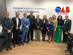 Leia mais sobre o artigo Corregedor regional visita sedes da OAB em Jaraguá do Sul e Mafra (29/09/2022)