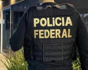 Leia mais sobre o artigo Justiça Federal em Umuarama determina a reintegração ao serviço público de Delegado da Polícia Federal que havia sido demitido (13/10/2022)