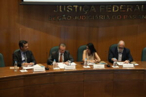 Leia mais sobre o artigo Direitos Humanos e sua aplicação é tema de curso que começa hoje na Justiça Federal do Paraná (11/09/2024)