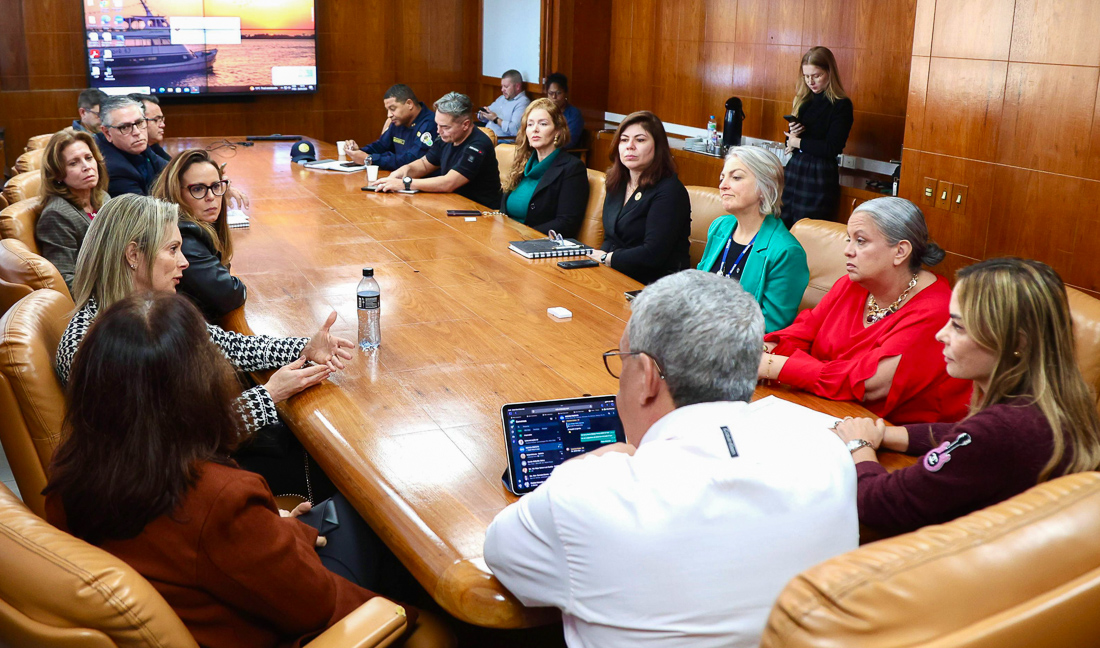 No momento, você está visualizando Ana Blasi participa de reunião com prefeito de Porto Alegre para debater medidas de segurança na área do TRF4 (26/05/2025)