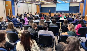 Leia mais sobre o artigo Alunos de Direito do interior do RS visitam TRF4 (30/04/2025)