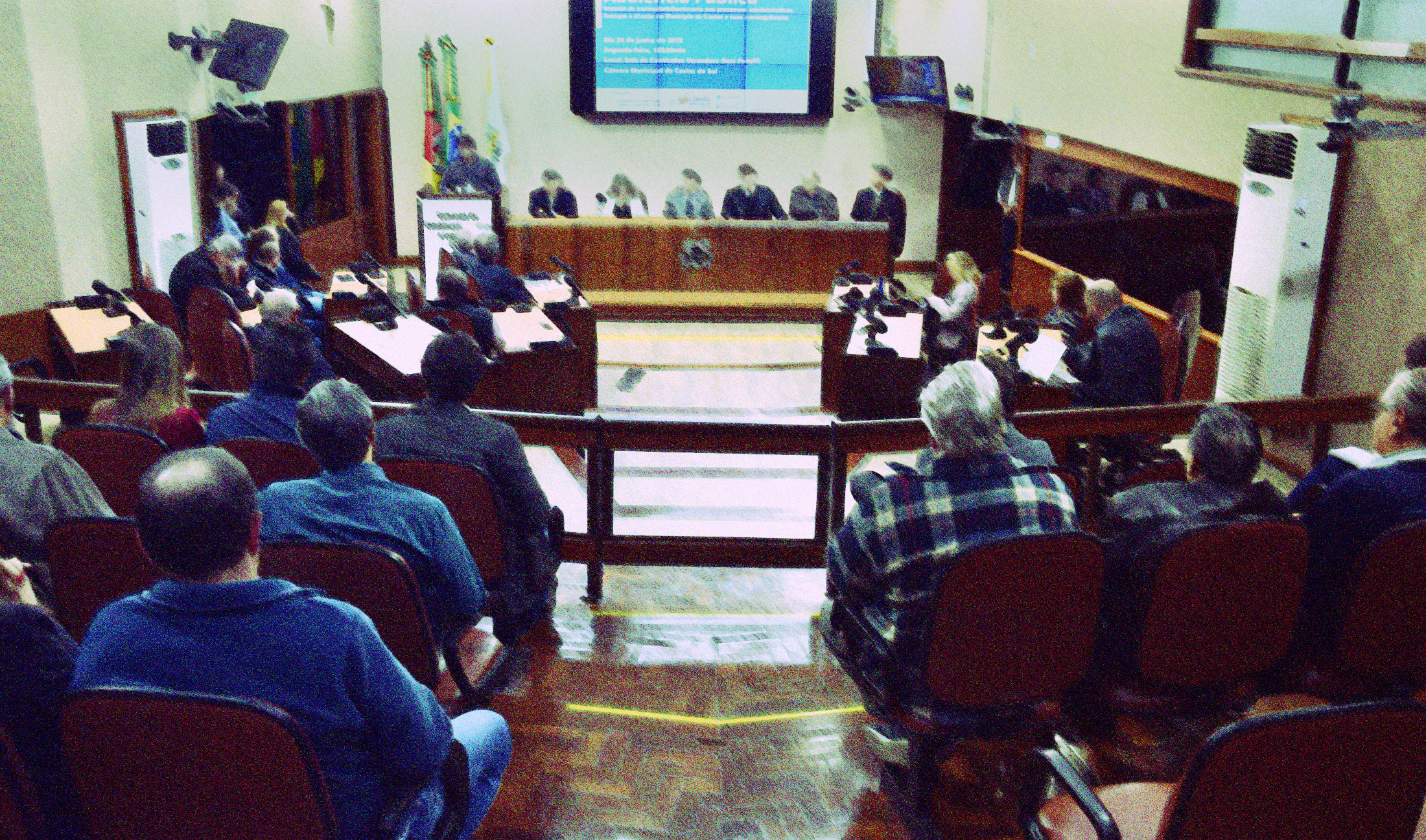 No momento, você está visualizando Vereador de Caxias do Sul (RS) é condenado a pagar R$100 mil por proferir discurso discriminatório (06/05/2025)