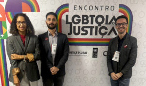 Leia mais sobre o artigo Grupo de Trabalho da 4ª Região participa do I Encontro LGBTQIA+ Justiça, promovido pelo CNJ (26/06/2025)