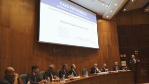 Leia mais sobre o artigo Caso Petrobras: 1ª fase de acordos libera mais de R$ 600 milhões para projetos de reparação ambiental (22/08/2025)