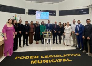 Leia mais sobre o artigo Justiça Federal de Guaíra celebra 15 anos com muita emoção e homenagens (27/08/2025)
