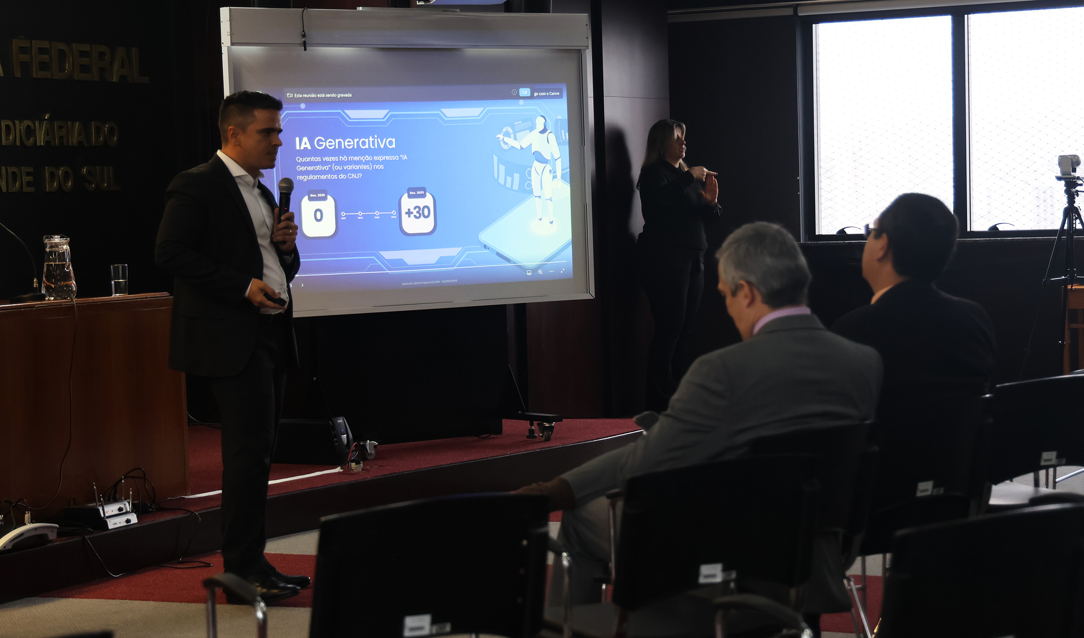 No momento, você está visualizando JFRS promove palestra sobre uso seguro, eficiente e estratégico da IA Generativa (04/08/2025)