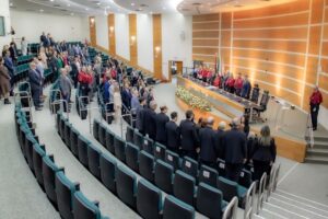 Leia mais sobre o artigo Acalej dá posse à desembargadora Ana Blasi e faz homenagem à juiza Erika Reupke (25/09/2025)