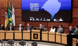 Leia mais sobre o artigo Tribunais do RS organizam evento sobre desastre climático e preservação da Memória Institucional (18/11/2025)