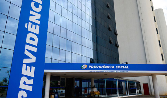 No momento, você está visualizando TRU julga processo envolvendo forma de cálculo do valor da aposentadoria da pessoa com deficiência (17/12/2025)