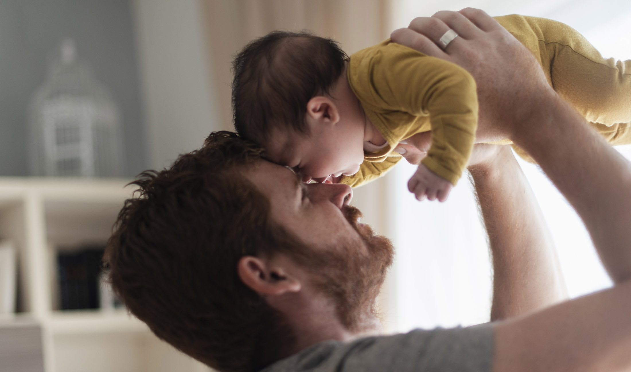No momento, você está visualizando INSS deve conceder salário-maternidade a pai de bebê cuja mãe faleceu após o parto (19/01/2026)