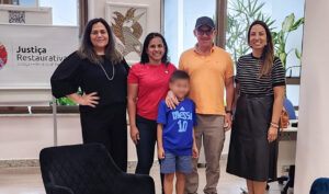 Leia mais sobre o artigo Cejure do Paraná promove reencontro de criança com o pai (21/01/2026)