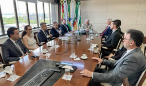 Leia mais sobre o artigo Comitiva da Subseção de Araranguá da OAB visita o TRF4 (06/03/2026)