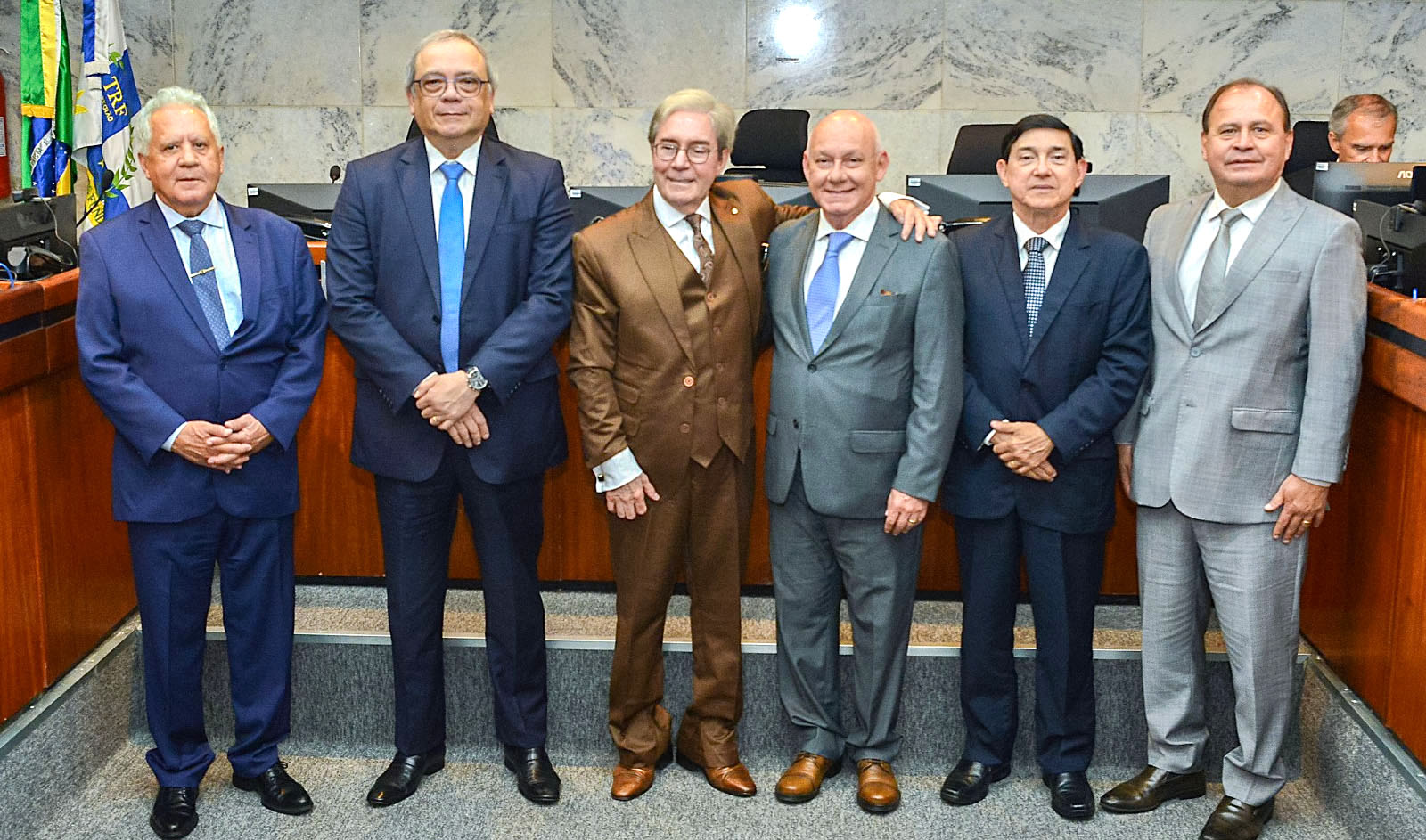 No momento, você está visualizando Presidente do TRF4 presidirá Colégio de Presidentes dos TRFs (23/04/2026)