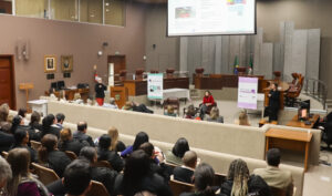 Leia mais sobre o artigo Presidente do TRF4 participa de evento sobre prevenção e enfrentamento da violência contra mulheres (13/07/2026)
