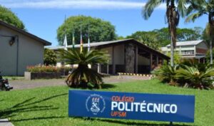 Leia mais sobre o artigo JFRS determina que UFSM disponibilize cinco profissionais de apoio para atender alunos com deficiência no Colégio Politécnico (18/08/2026)